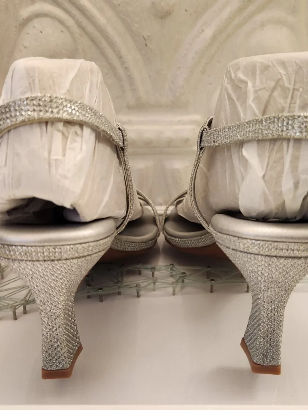 Naturalizer "Galaxy" Silver Sparkle Heeled Sandals. NIB. Size 10 Wide - Picture 10 of 14